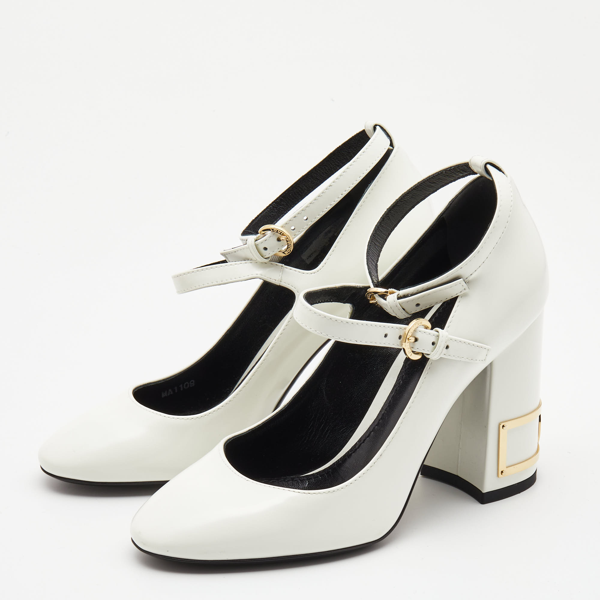 

Louis Vuitton White Leather Bliss Multistrap Pumps Size