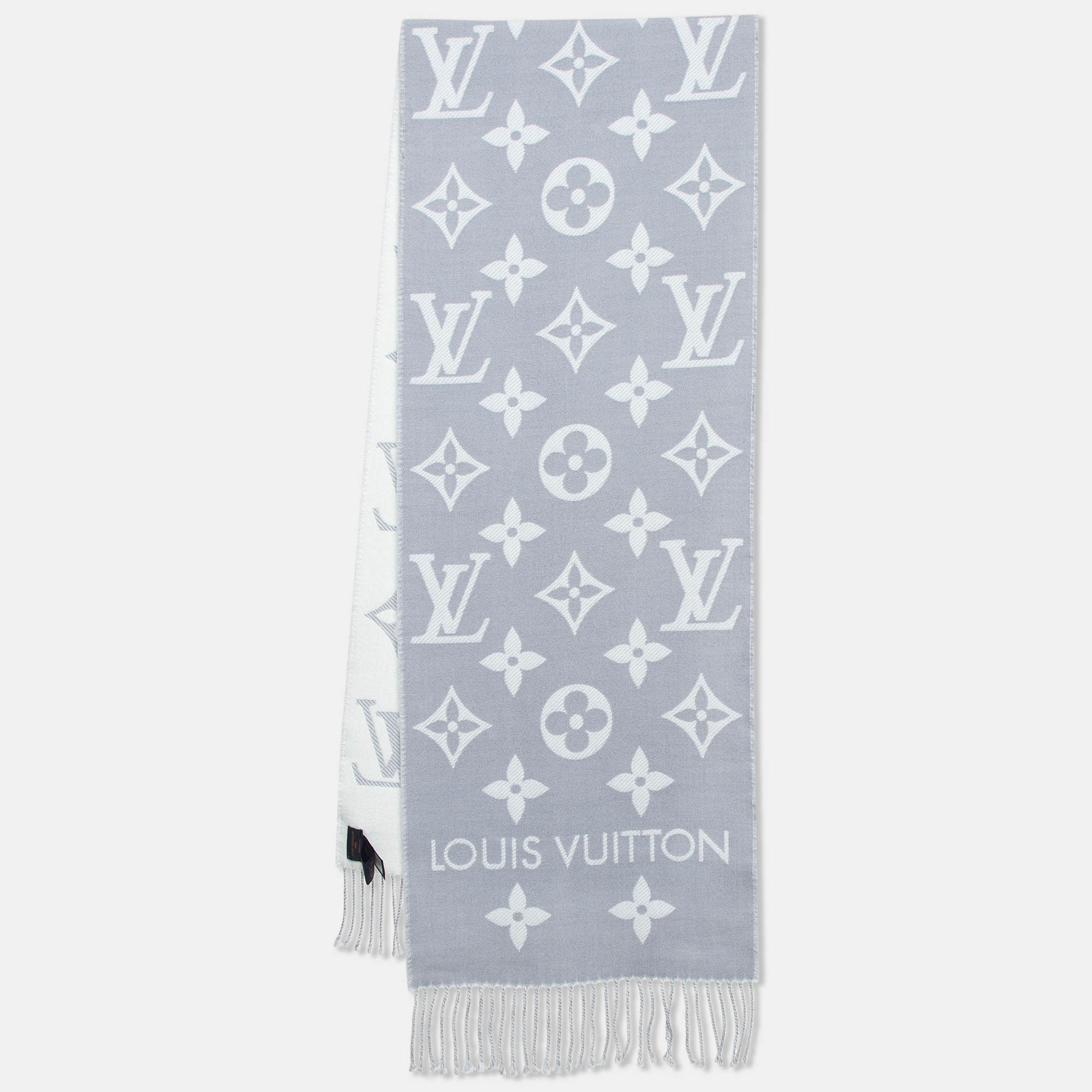 

Louis Vuitton Grey Wool LV Essential Scarf