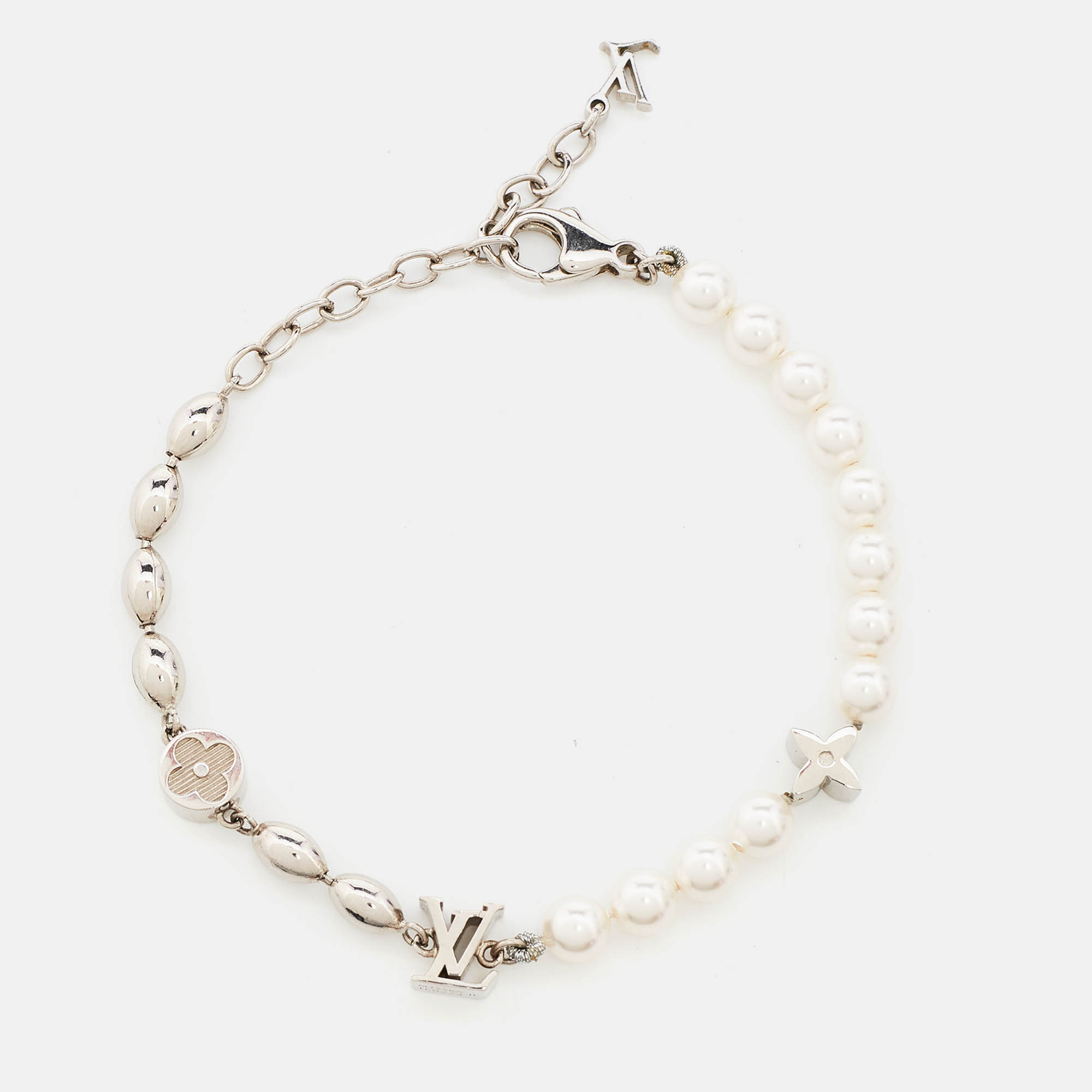 

Louis Vuitton Pearls Fusion Silver Tone Bracelet