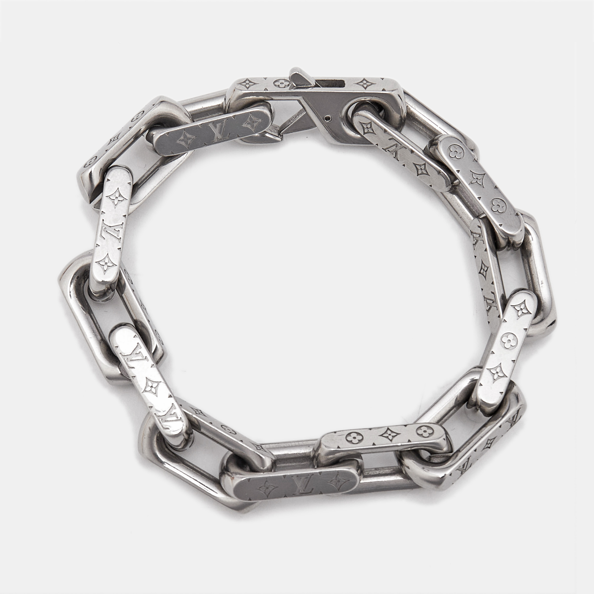 

Louis Vuitton Monogram Silver Tone Chain Bracelet