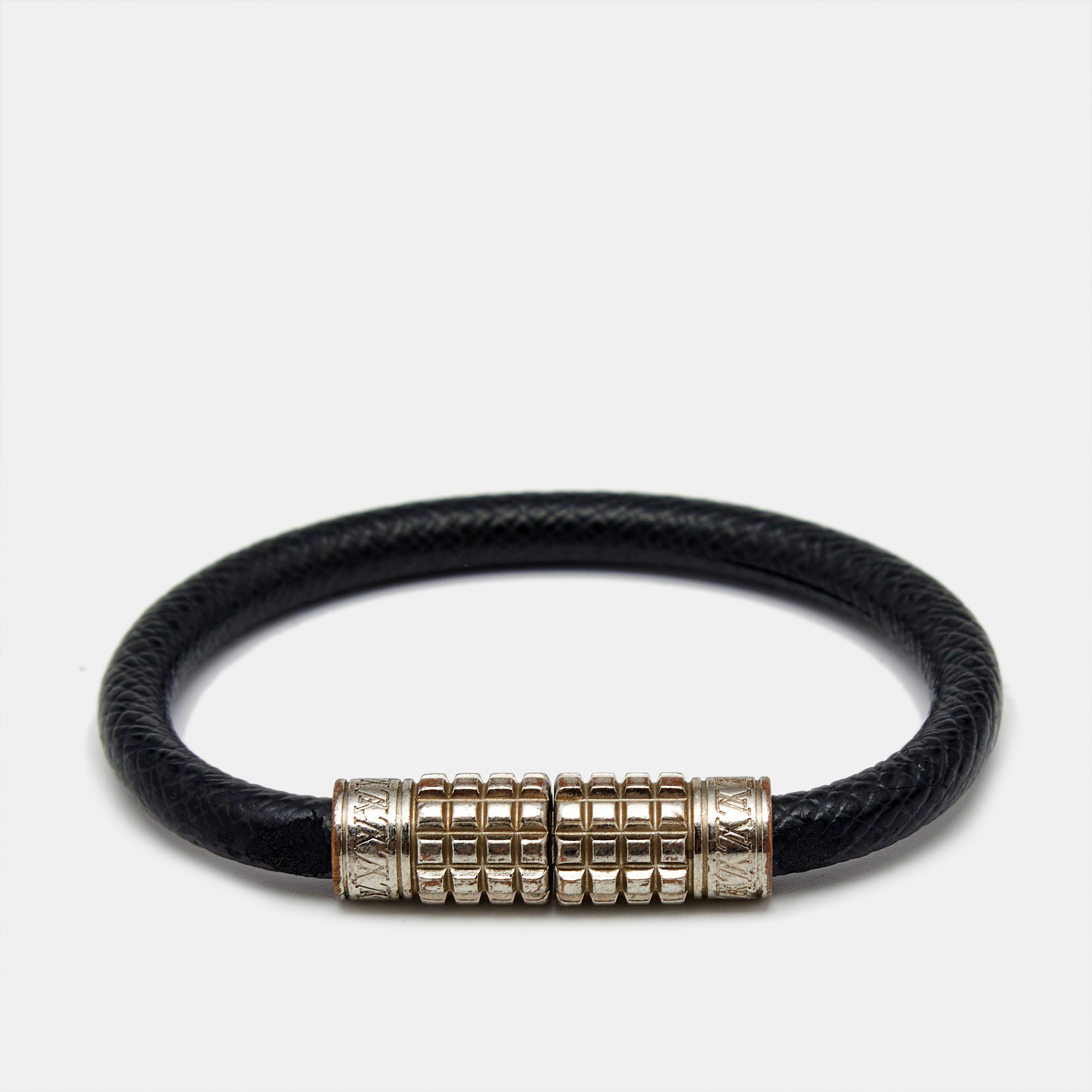 

Louis Vuitton Digit Black Leather Silver Tone Bracelet
