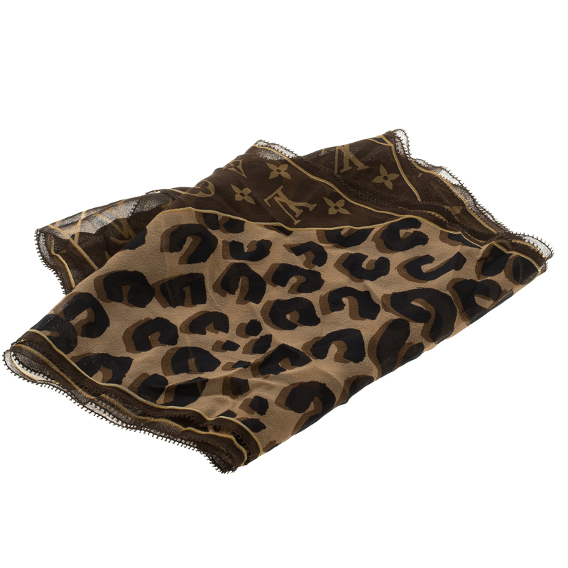 Sold' LOUIS VUITTON Brown Monogram Leopard Print Silk Twill Square Scarf  26 M72124 GC