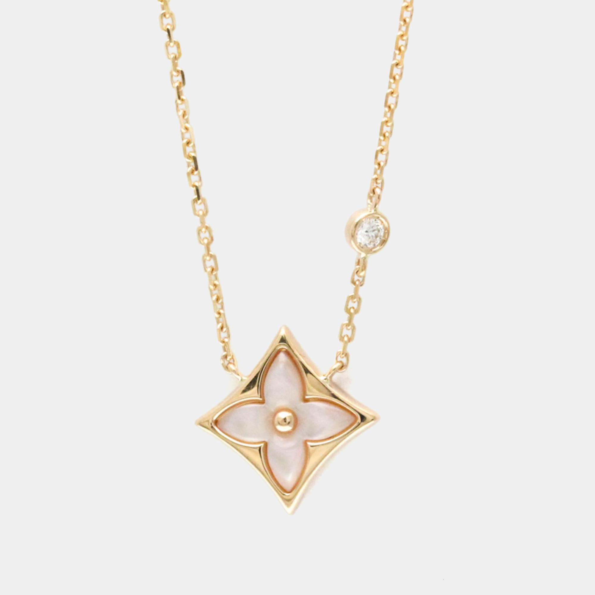 

Louis Vuitton Pandantif Star Blossom BB Necklace Pink Gold 18K Mother Of Pearl Necklace Pink Gold