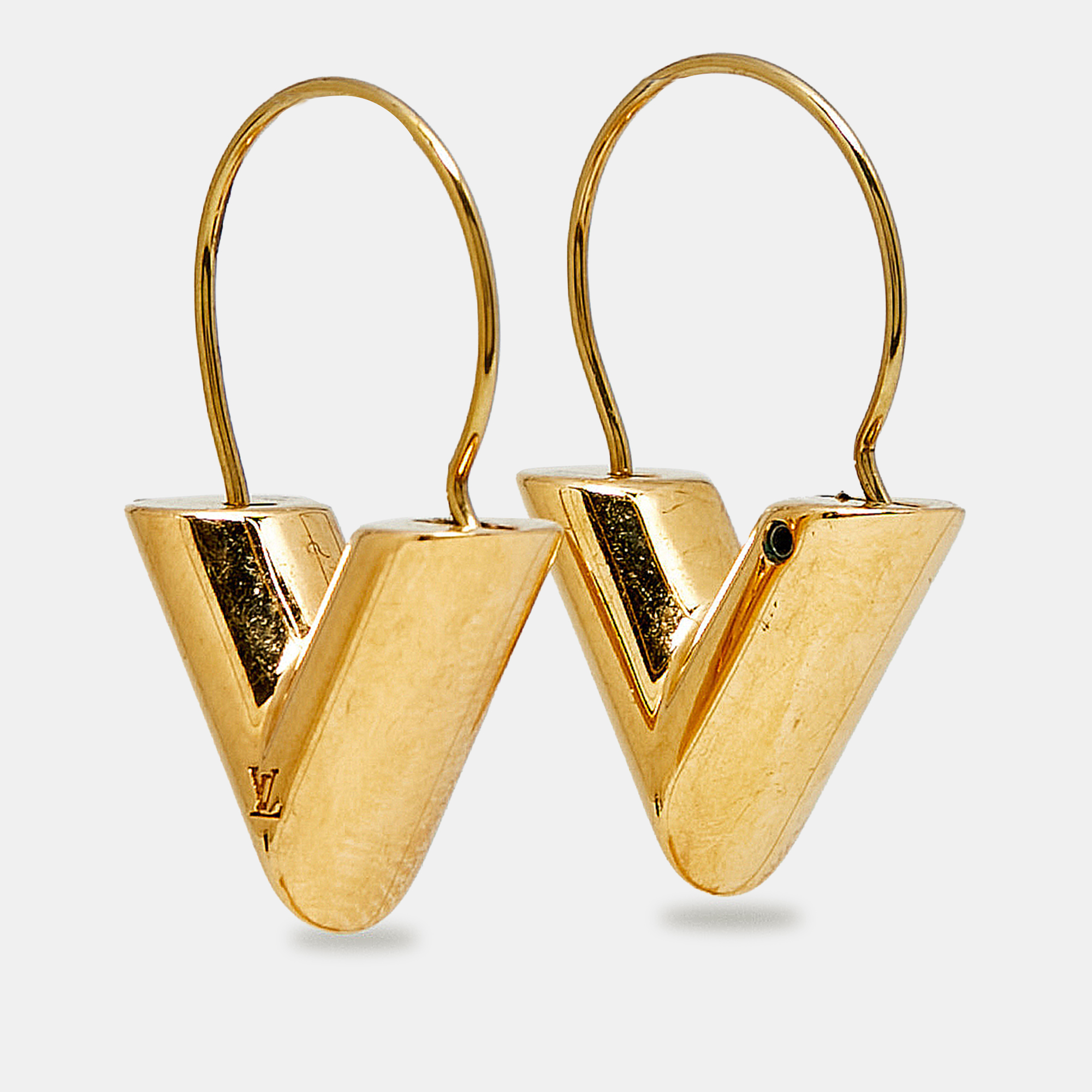 

Louis Vuitton Essential V Gold Tone Earrings