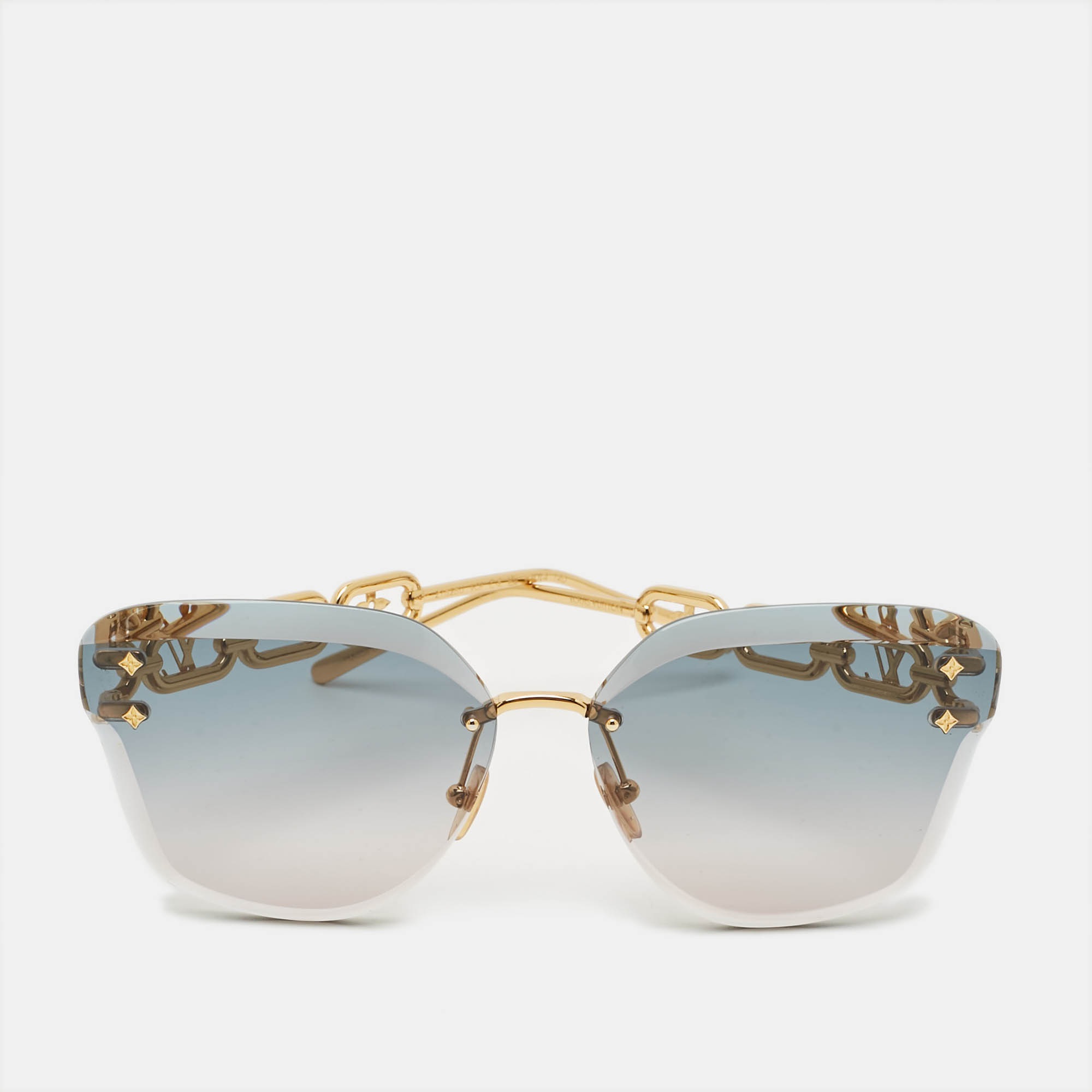 

Louis Vuitton Gradient Blue LV Jewel Cat Eye Sunglasses