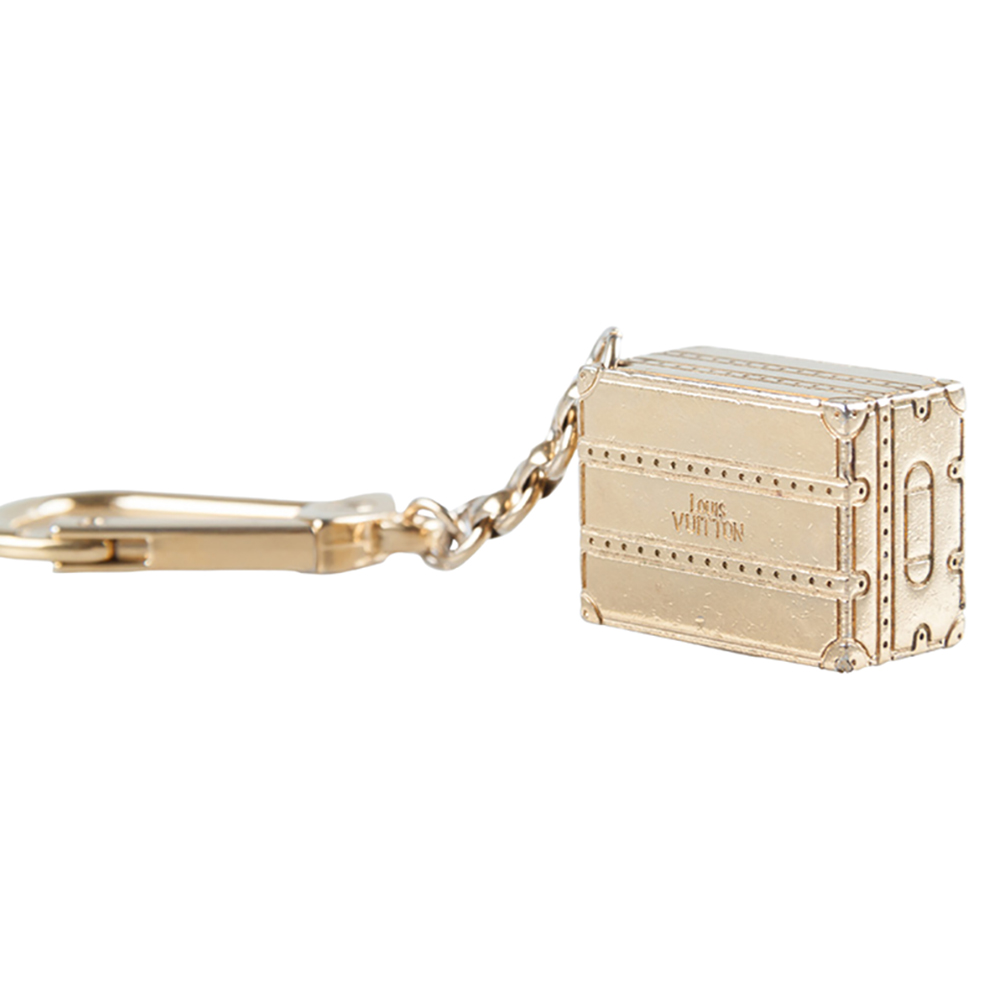 

Louis Vuitton Textured Trunk Motif Gold Tone Keychain / Bag Charm