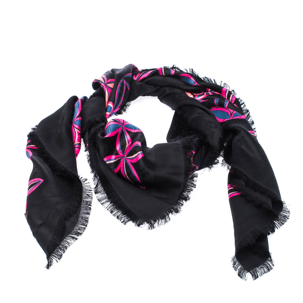 

Louis Vuitton Black and Pink Silk and Wool Blend Monogram Flowergram Shawl