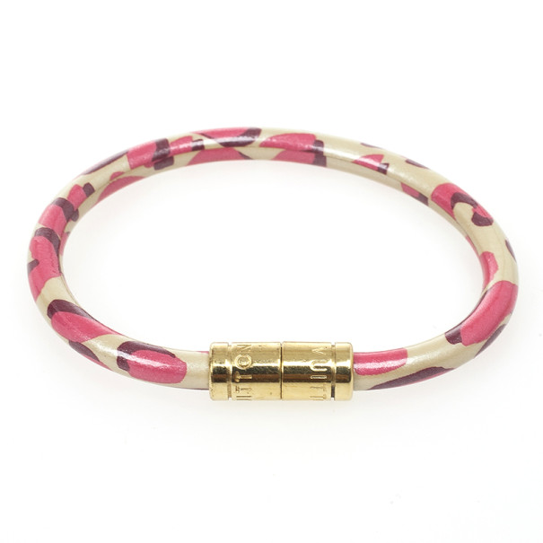 مملوكة مسبقًا Louis Vuitton Keep It Blanc Corail Leopard Bracelet 18 CM
