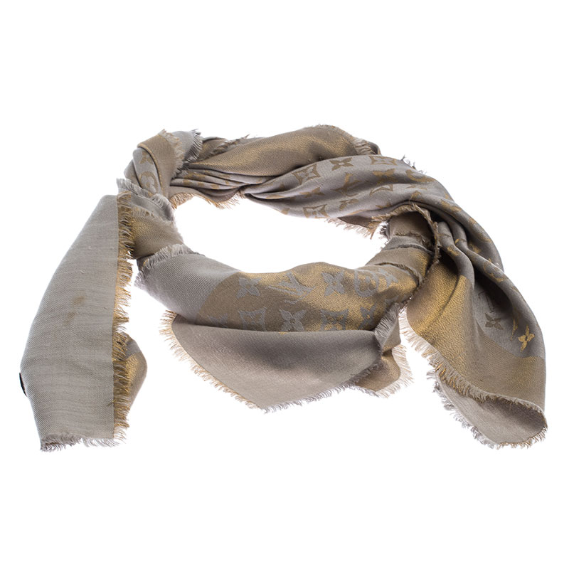 مملوكة مسبقًا وشاح لوي فيتون مونوغرامي لامع صوف وحرير بيج