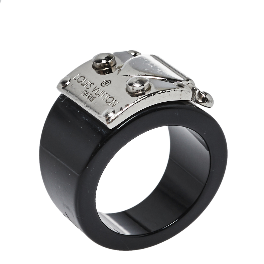 Pre-owned Louis Vuitton Lock Me Black Resin Silver Tone Ring M