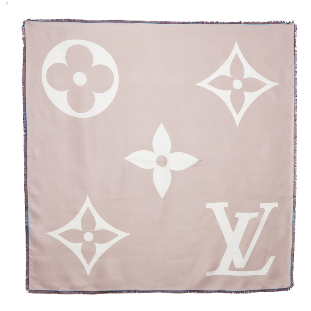 Pre-owned Louis Vuitton Rose Giant Id Silk Square Scarf In Pink