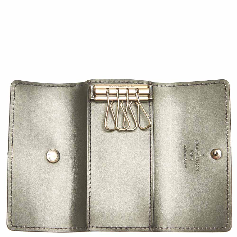 

Louis Vuitton Grey Monogram Vernis 4 Key Holder