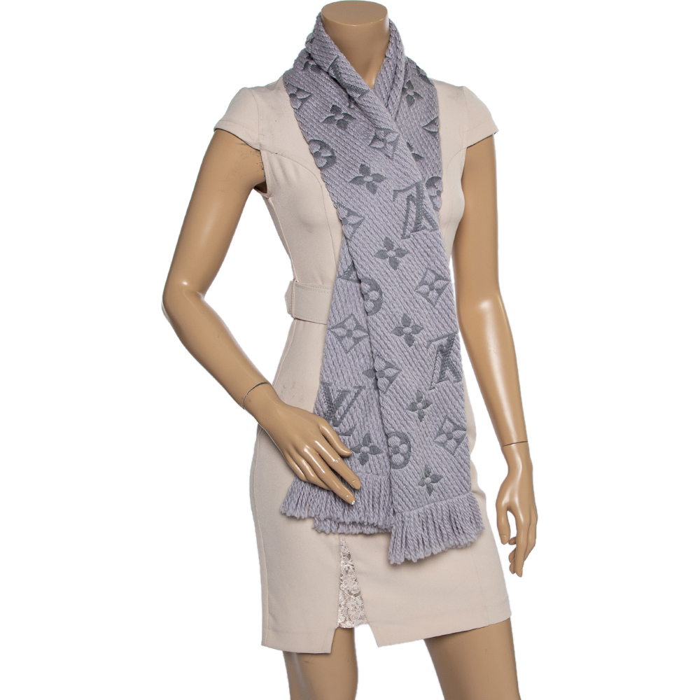 

Louis Vuitton Pearl Grey Logomania Wool & Silk Scarf