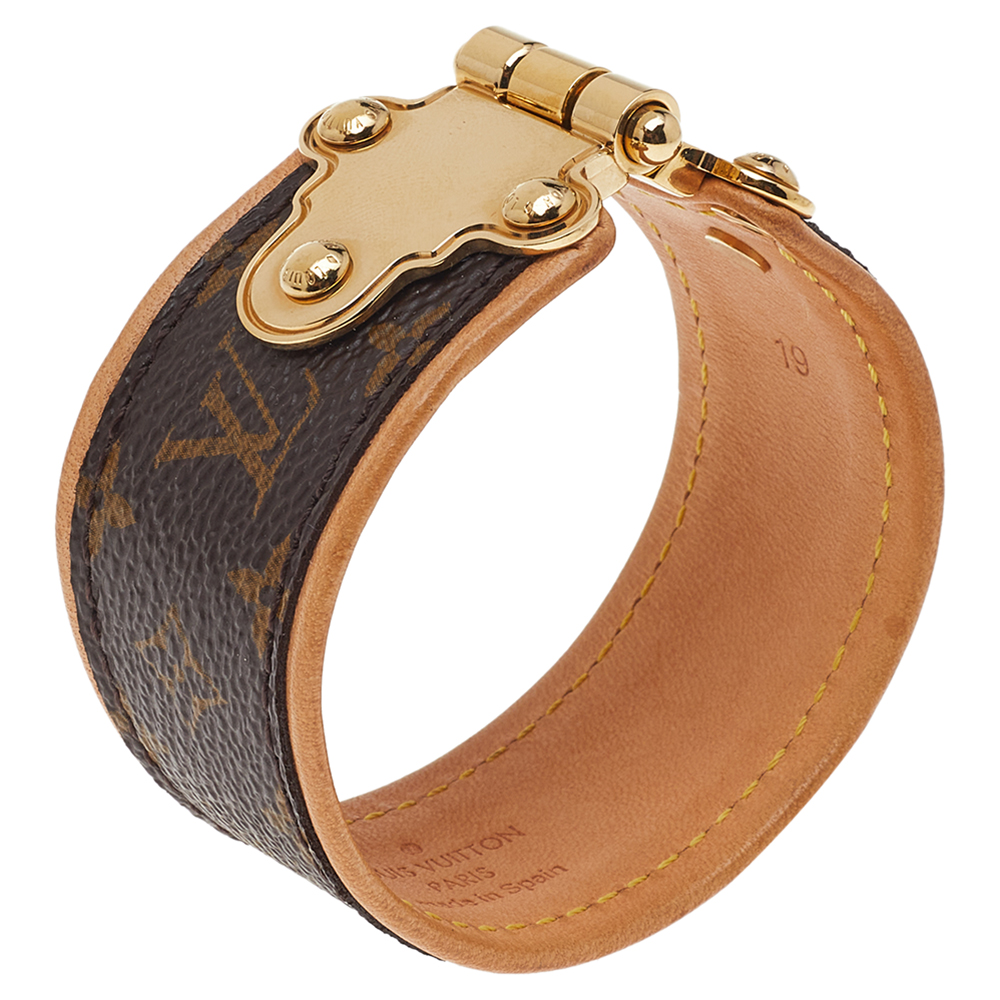 

Louis Vuitton Brown Monogram Canvas Save It Wrap Bracelet 19