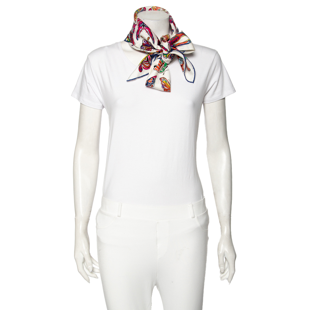 

Louis Vuitton White World Of Love Silk Square Scarf