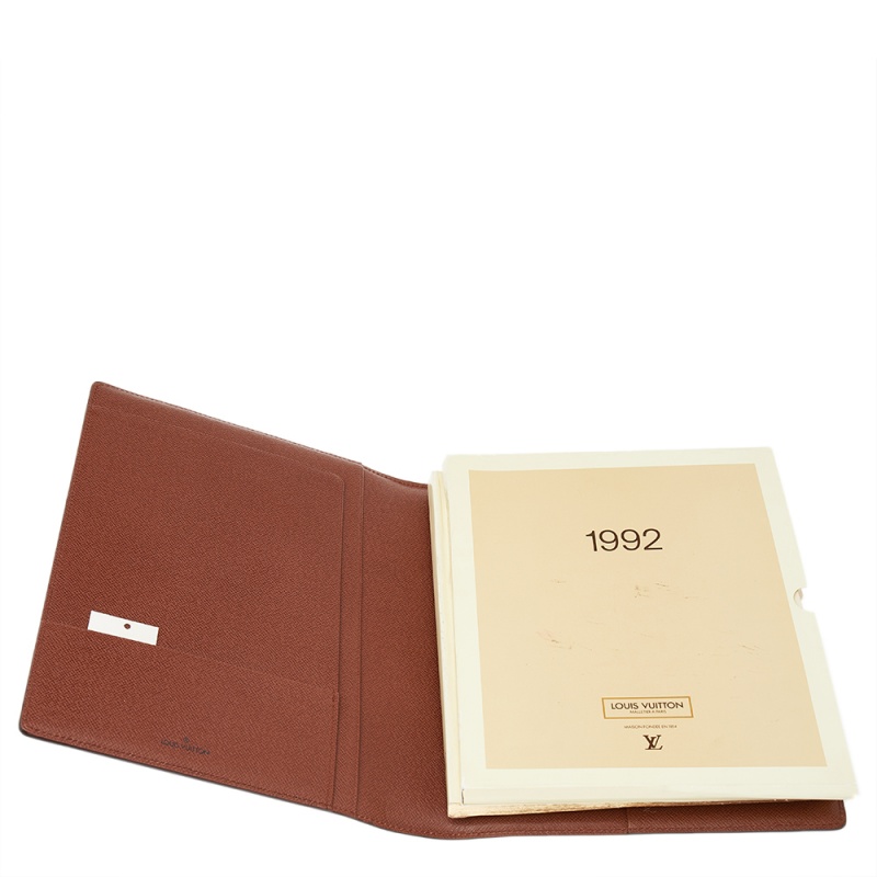 

Louis Vuitton Cipango Gold Epi Leather Desk Agenda Cover, Brown