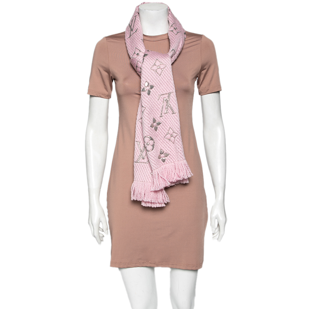 

Louis Vuitton Pink Logomania Lurex Wool & Silk Fringed Scarf