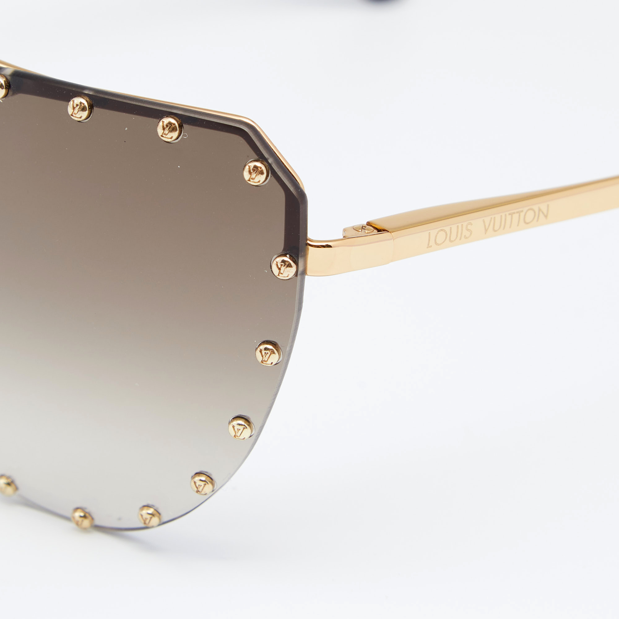 

Louis Vuitton Black The Party Cat Eye Sunglasses