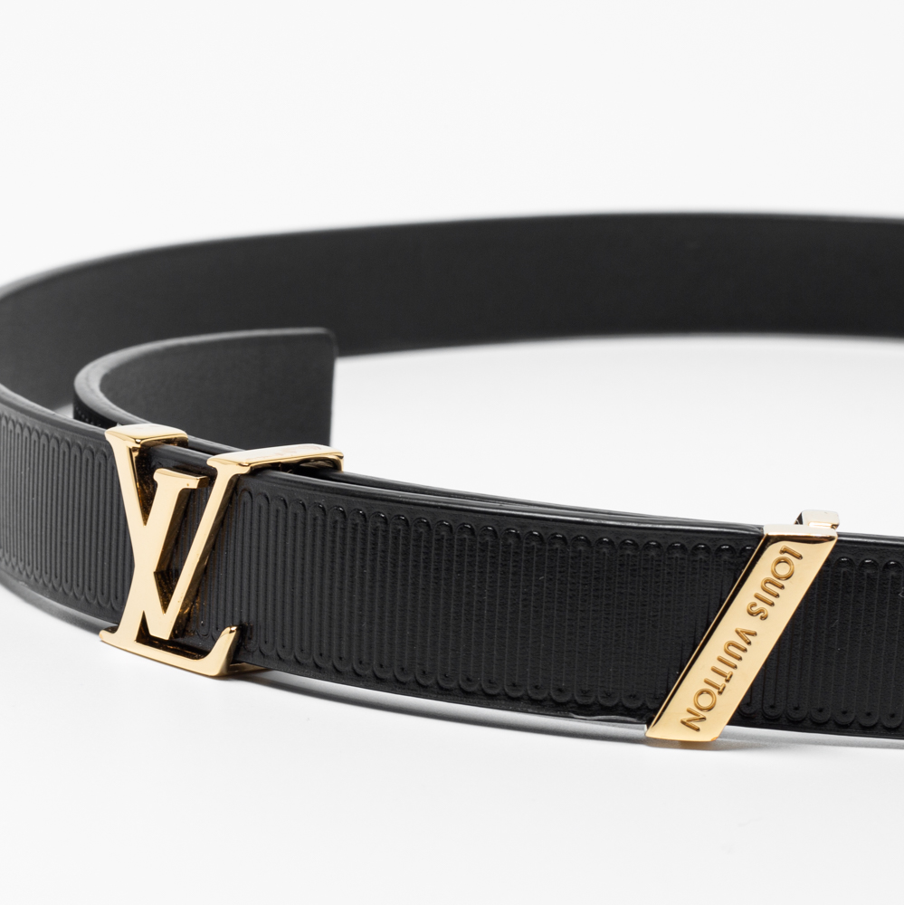 

Louis Vuitton Black Embossed Leather LV Initiales Belt