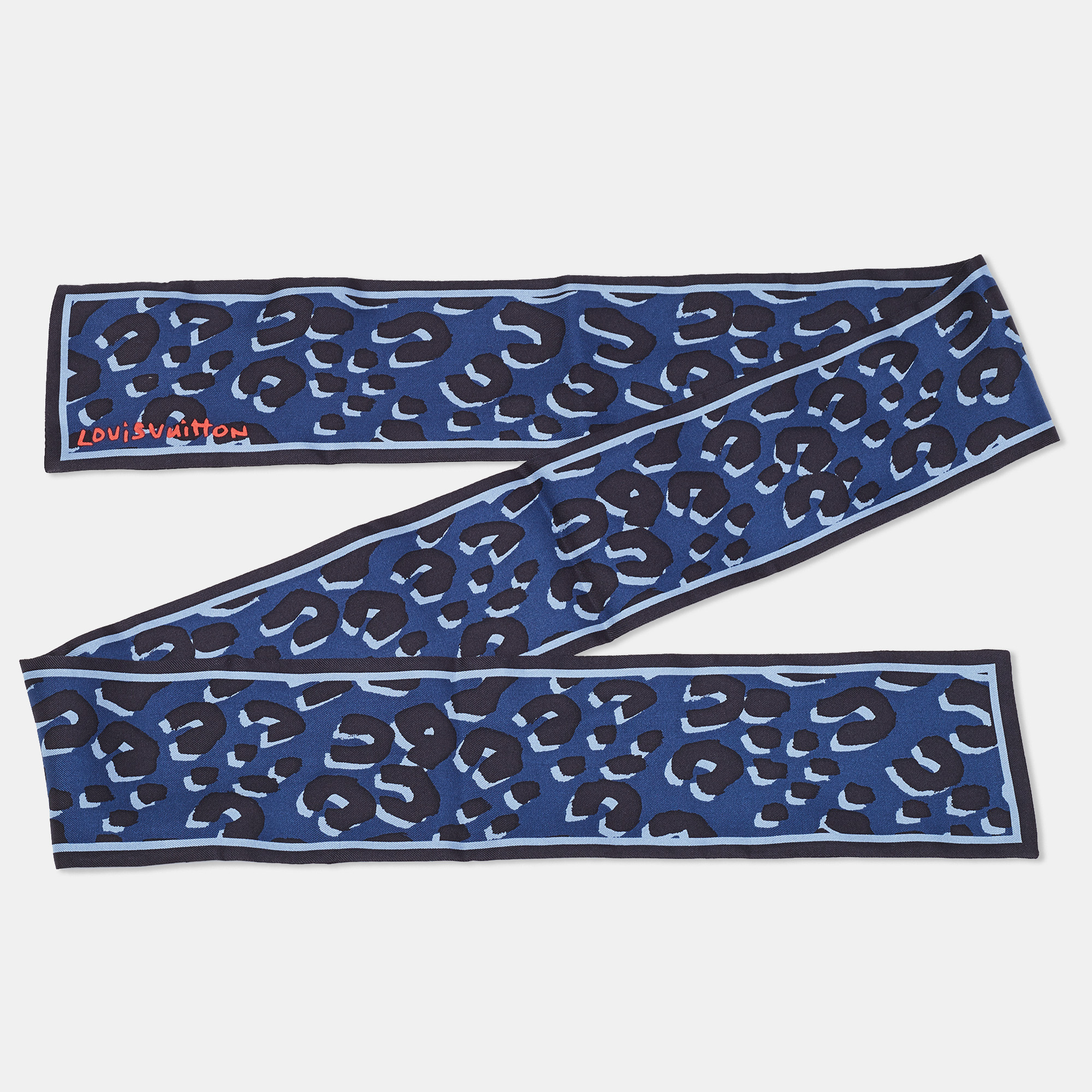 

Louis Vuitton Blue Leopard Print Silk Bandeau Scarf