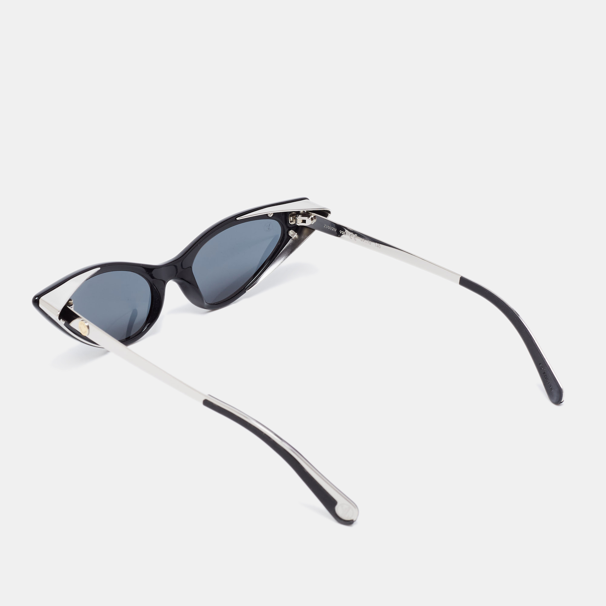 

Louis Vuitton Black Midnight Run Cat Eye Sunglasses