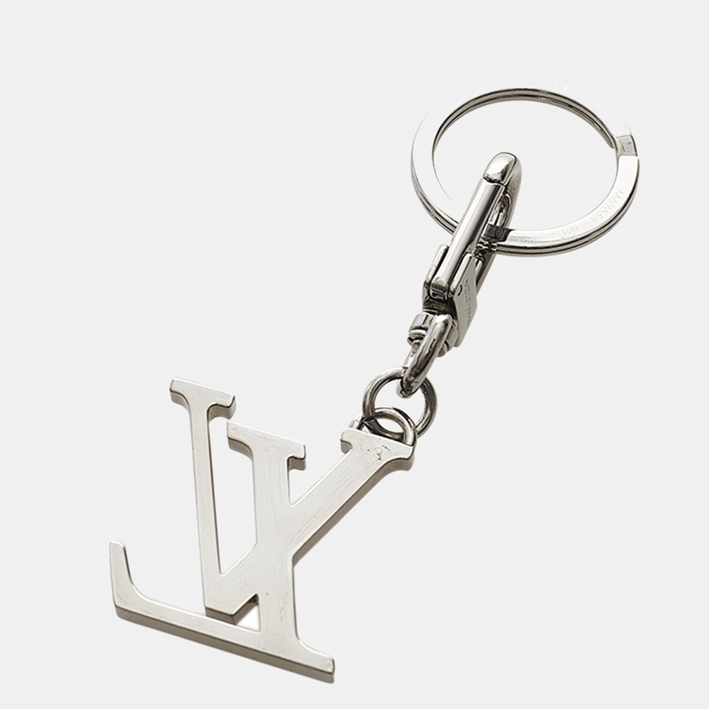 

Louis Vuitton Silver LV Soft Bag Charm