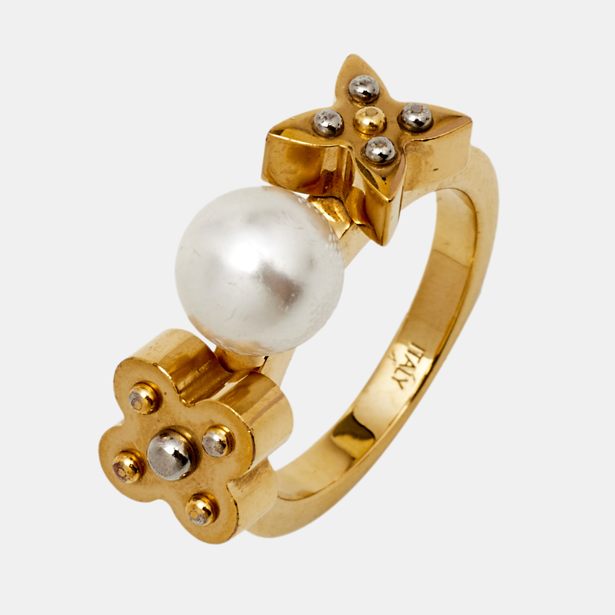 

Louis Vuitton Gold Tone Faux Pearl Monogram Ring