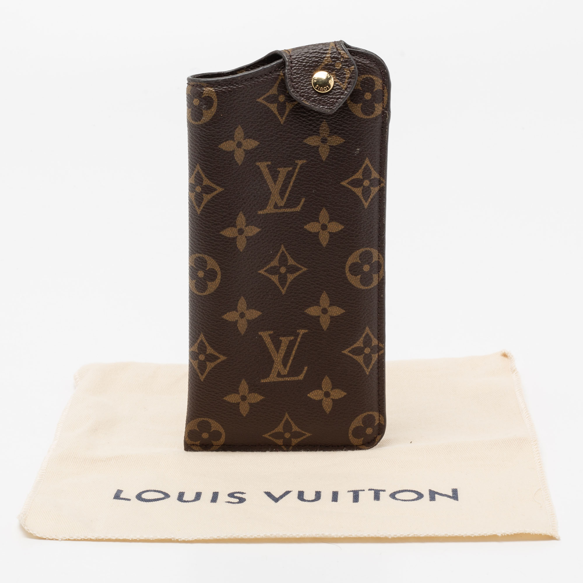 Louis Vuitton Monogram Canvas Sunglasses Case MM Louis Vuitton