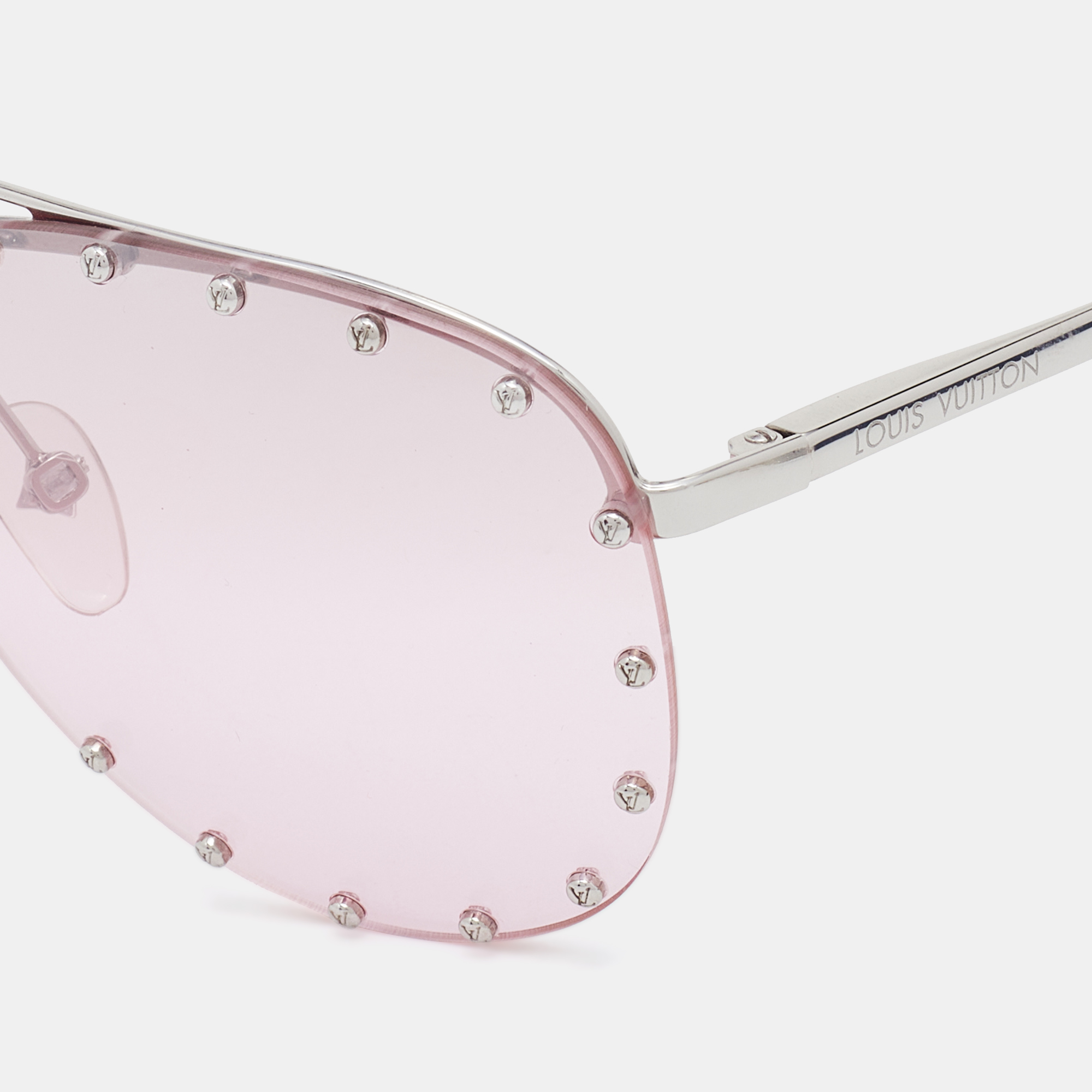 

Louis Vuitton Silver Tone/Pink LV Studded The Party Pilot Sunglasses