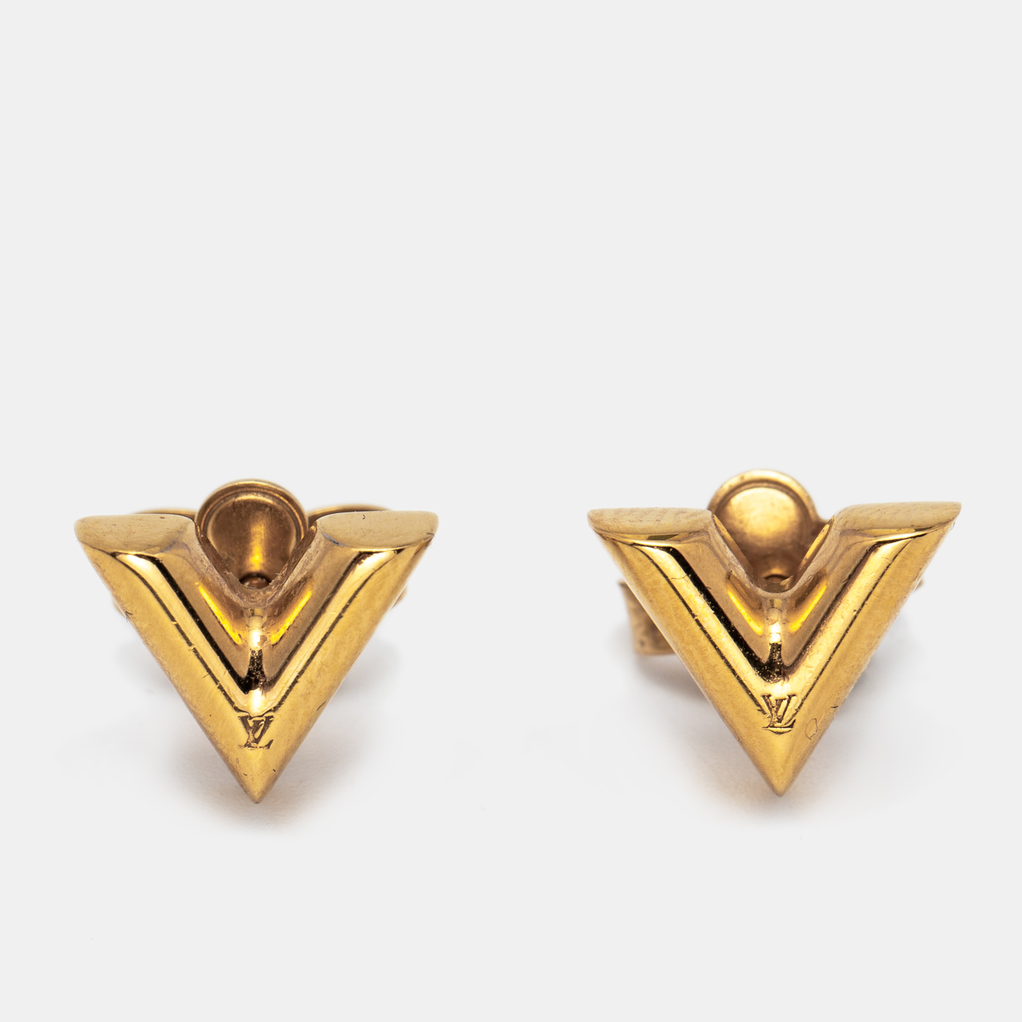 Pre-owned Louis Vuitton Essential V Gold Tone Stud Earrings