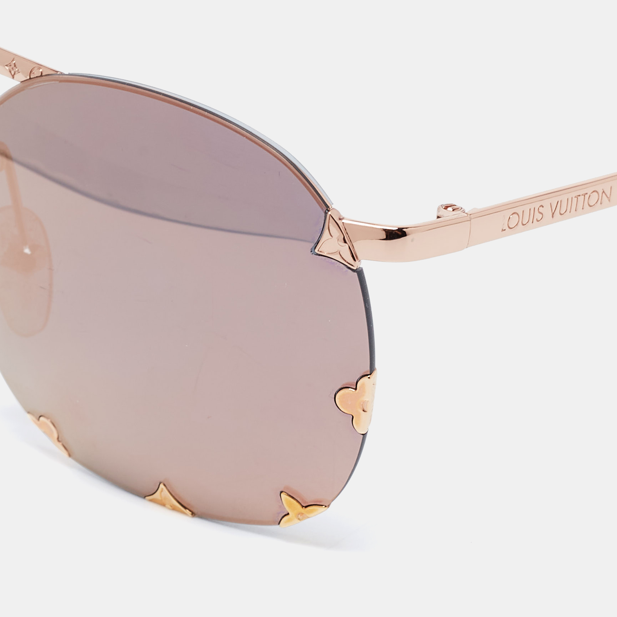 

Louis Vuitton Rose Gold Z1065U Mirrored Diva Sunglasses