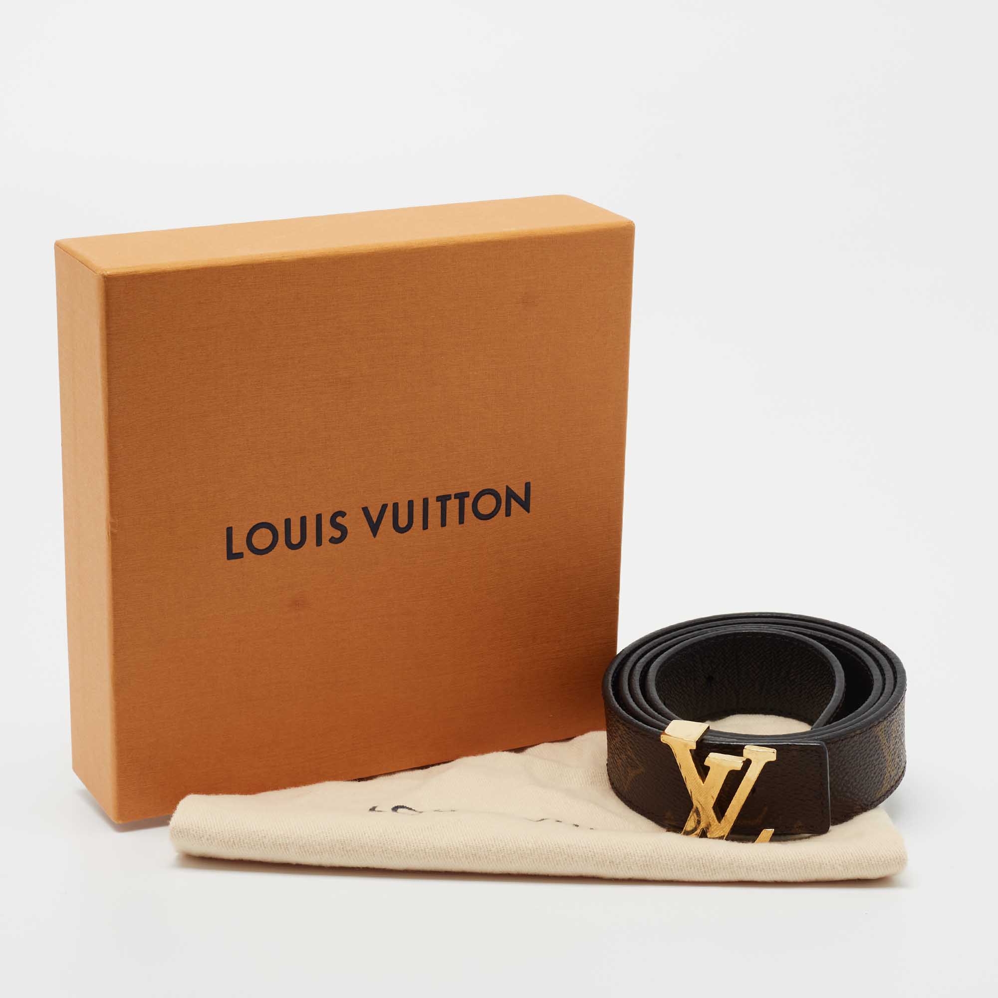 Louis Vuitton Black/Camel Reversible LV Initiales Belt ○ Labellov ○ Buy and  Sell Authentic Luxury