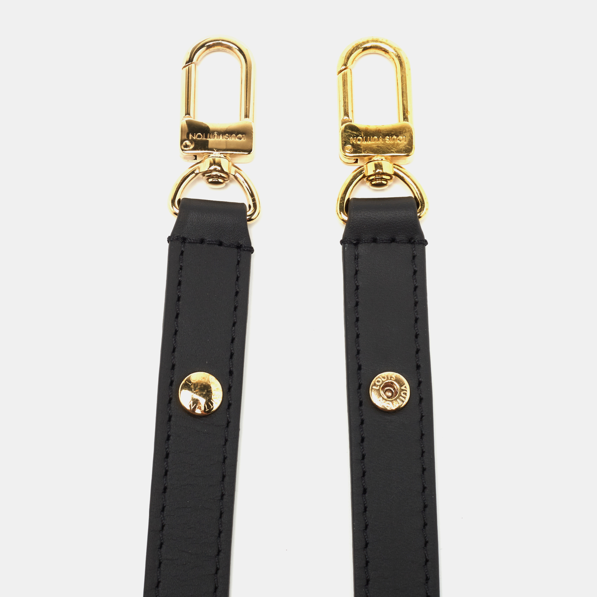 

Louis Vuitton Black Leather Adjustable Shoulder Bag Strap