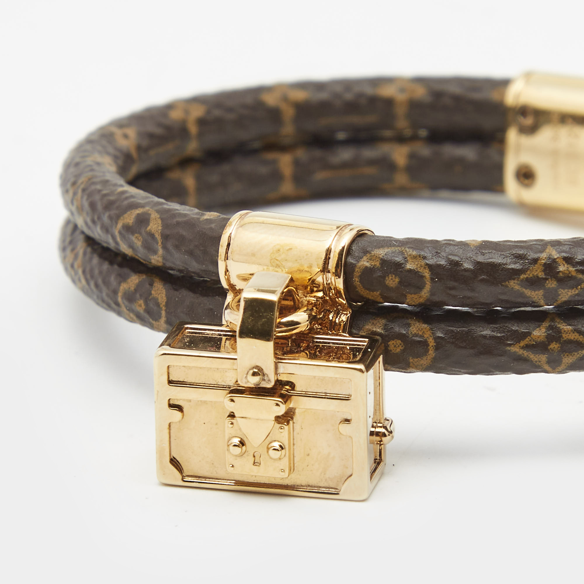 

Louis Vuitton Keep It Twice Bag Charm Canvas Gold Tone Bracelet