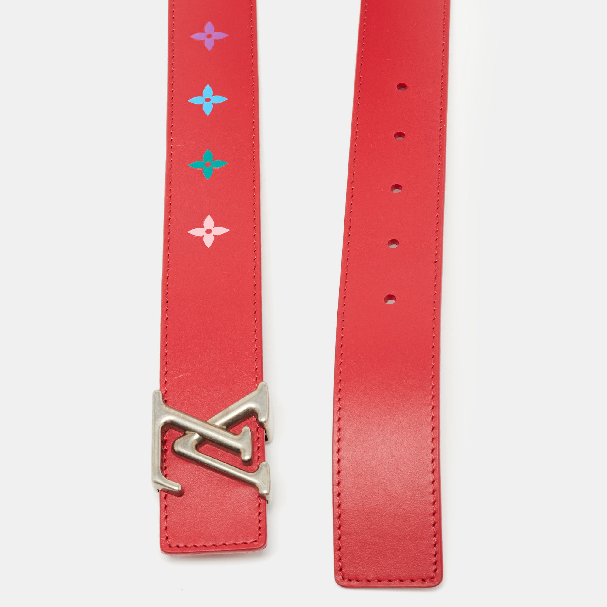 

Louis Vuitton Red Leather LV New Wave Belt