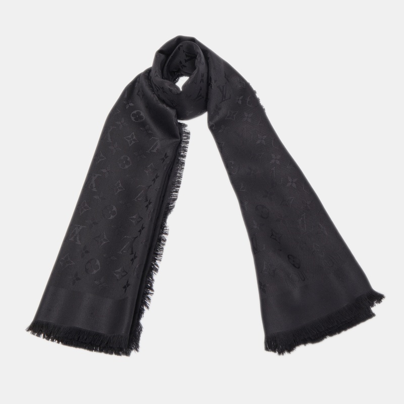 

Louis Vuitton Black Wool & Silk Classique Monogram Shawl