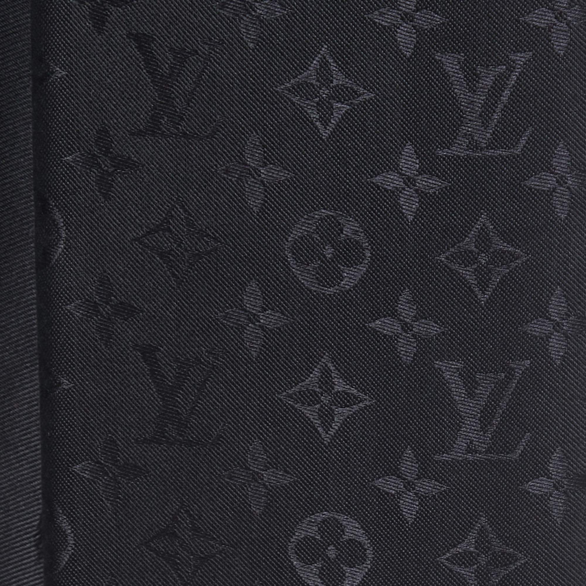 

Louis Vuitton Black Silk & Wool Classique Monogram Shawl