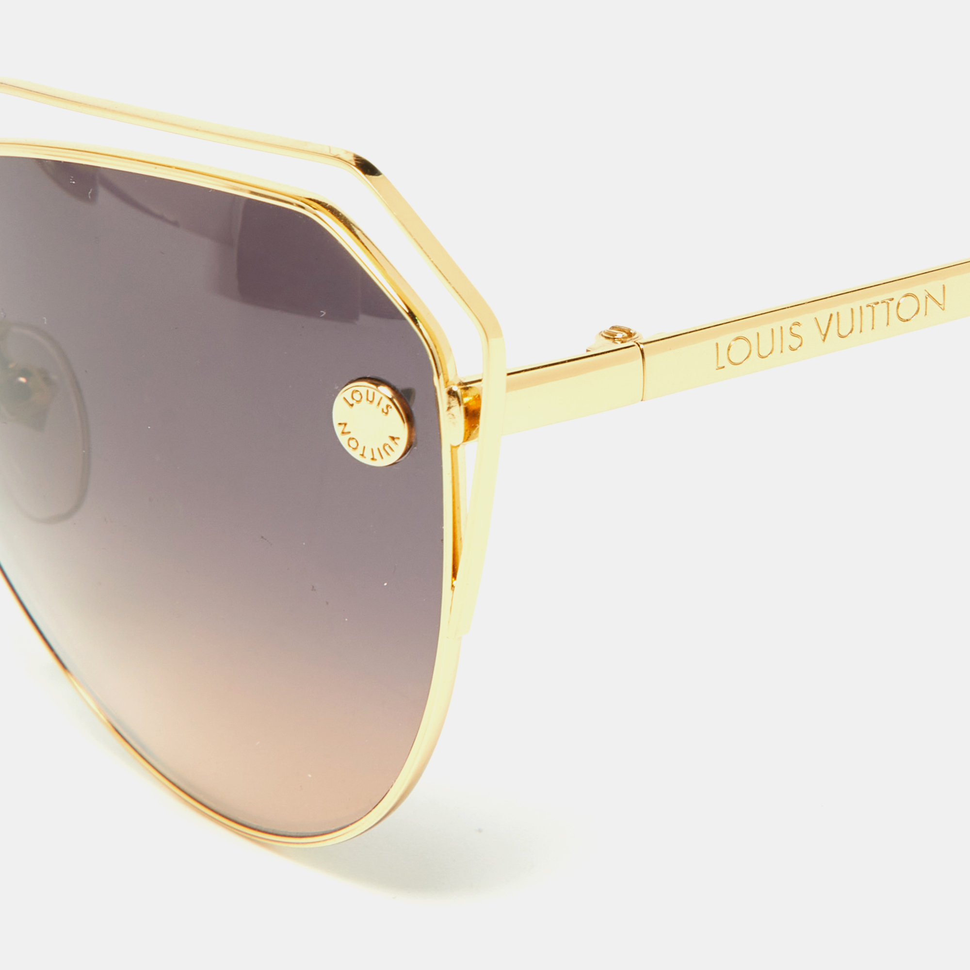 

Louis Vuitton Gold/Blue & Pink Gradient Z2371W Cat-Eye Sunglasses