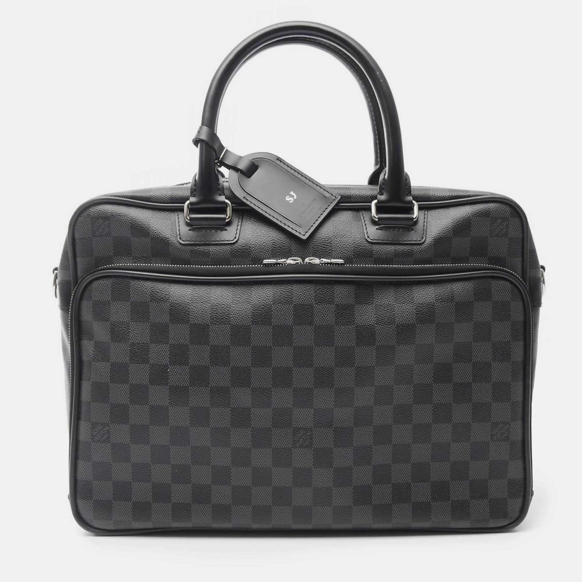 

Louis Vuitton Black Damier Graphite Icare