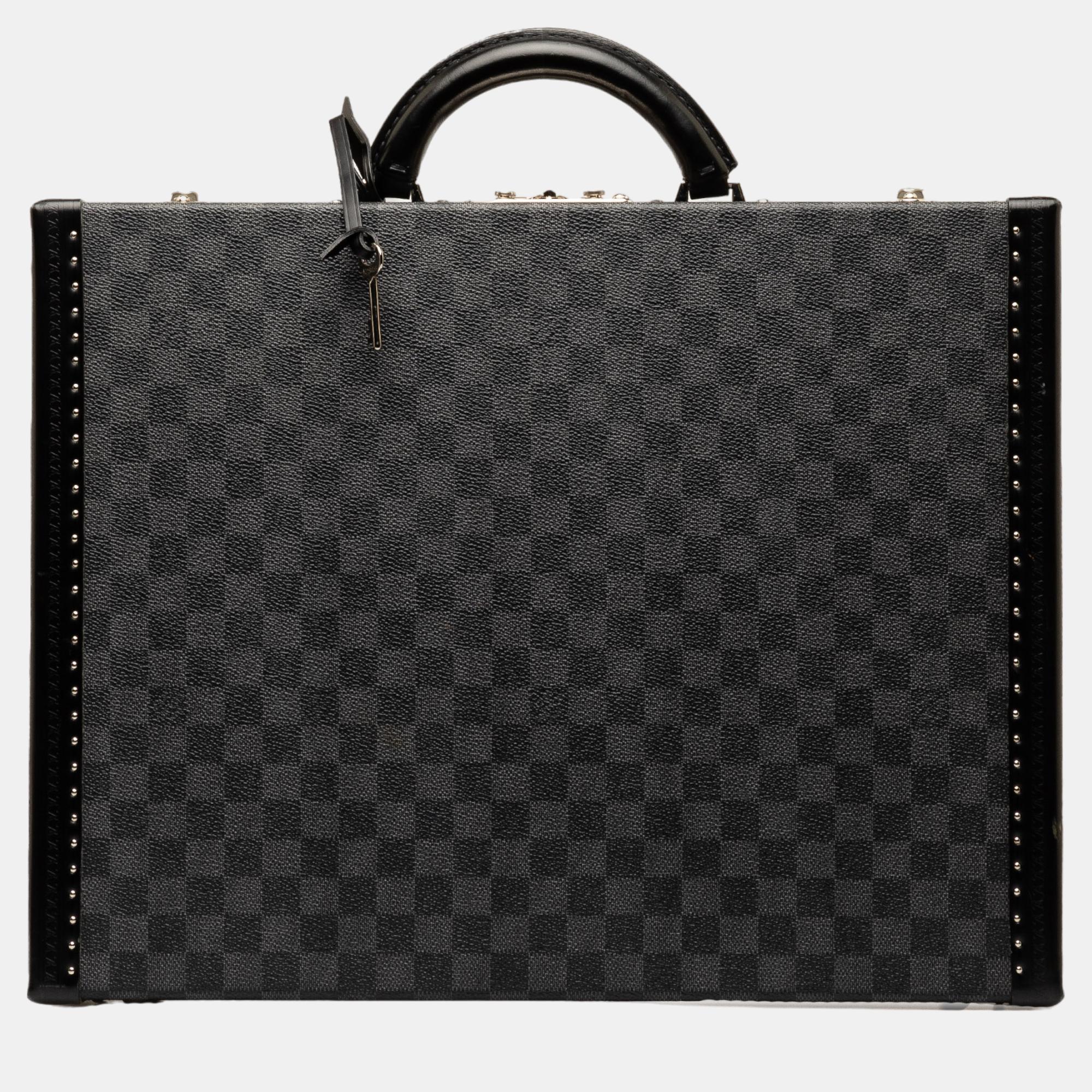 

Louis Vuitton Black Damier Graphite President Classeur