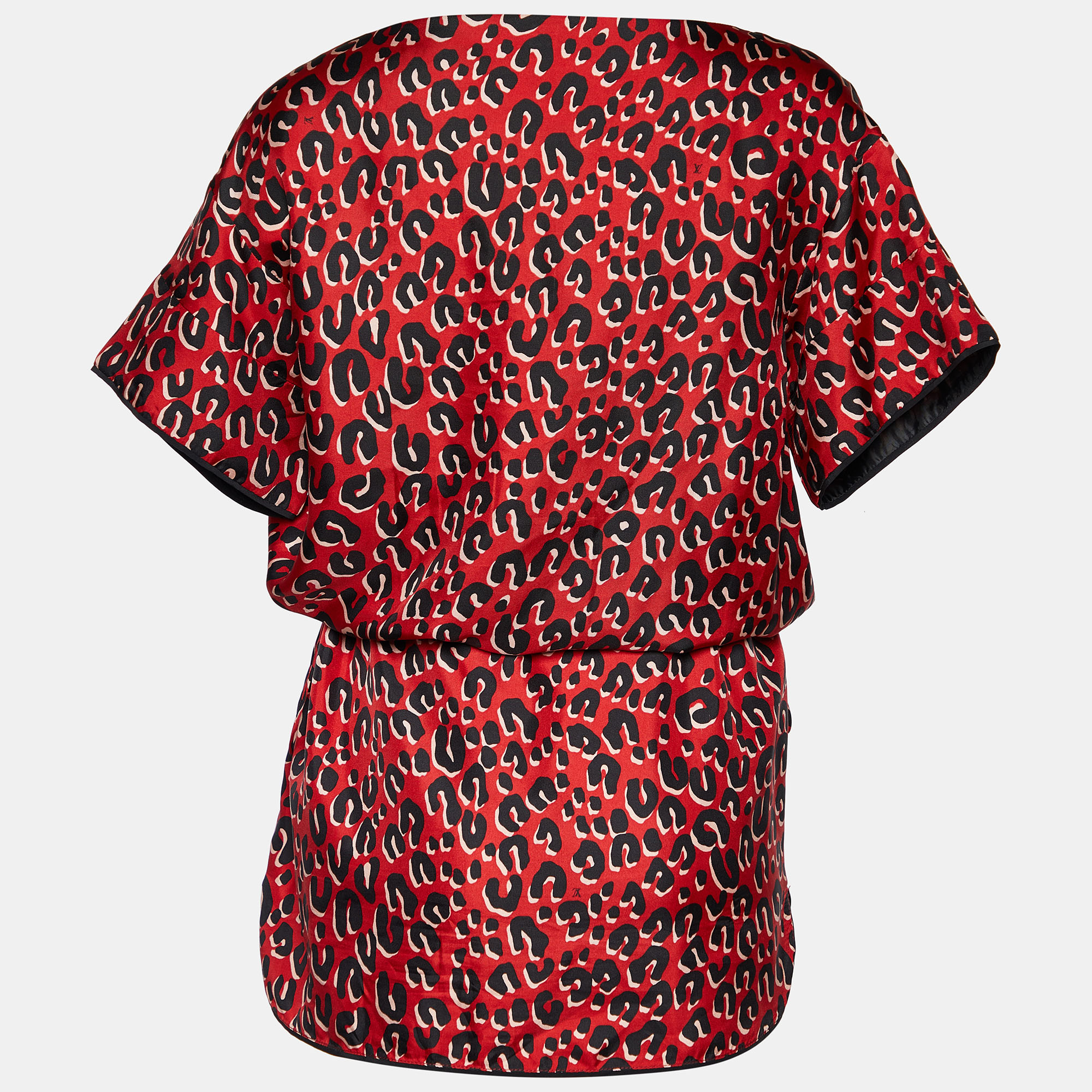 

Louis Vuitton Red Leopard Printed Silk Shift Dress