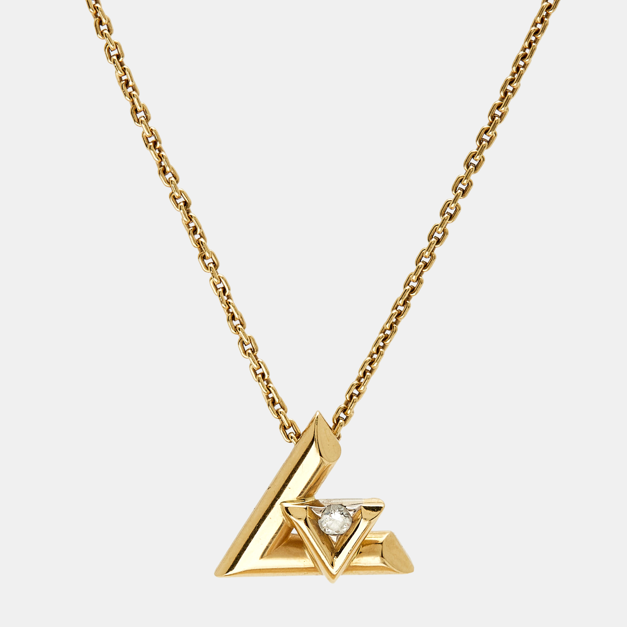 Click to view more detailed imagery on our partner's website Pre-owned Louis Vuitton Lv Volt Diamond 18k Yellow Gold Small Model Necklace