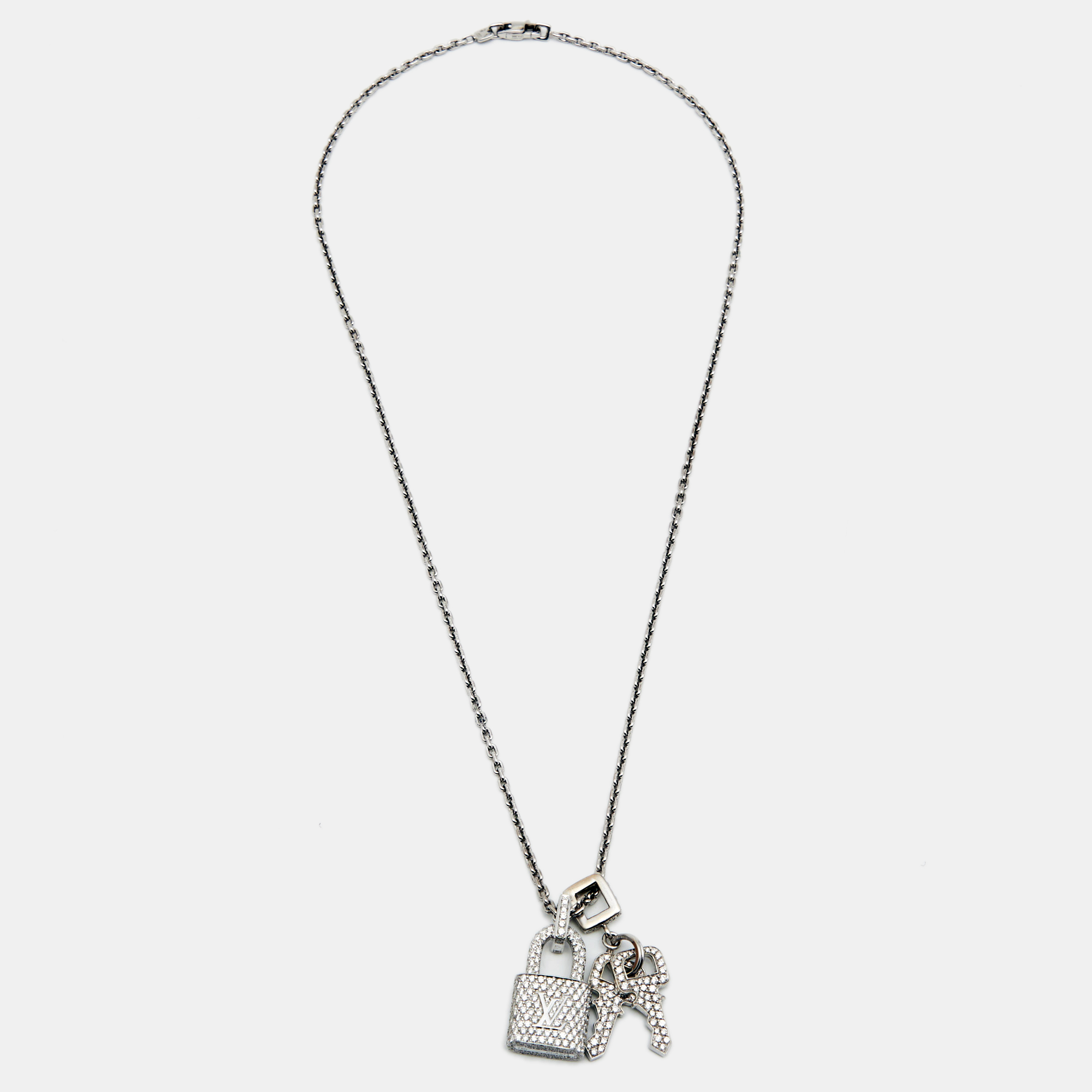 

Louis Vuitton Lock It Key Padlock Diamonds 18k White Gold Pendant Necklace