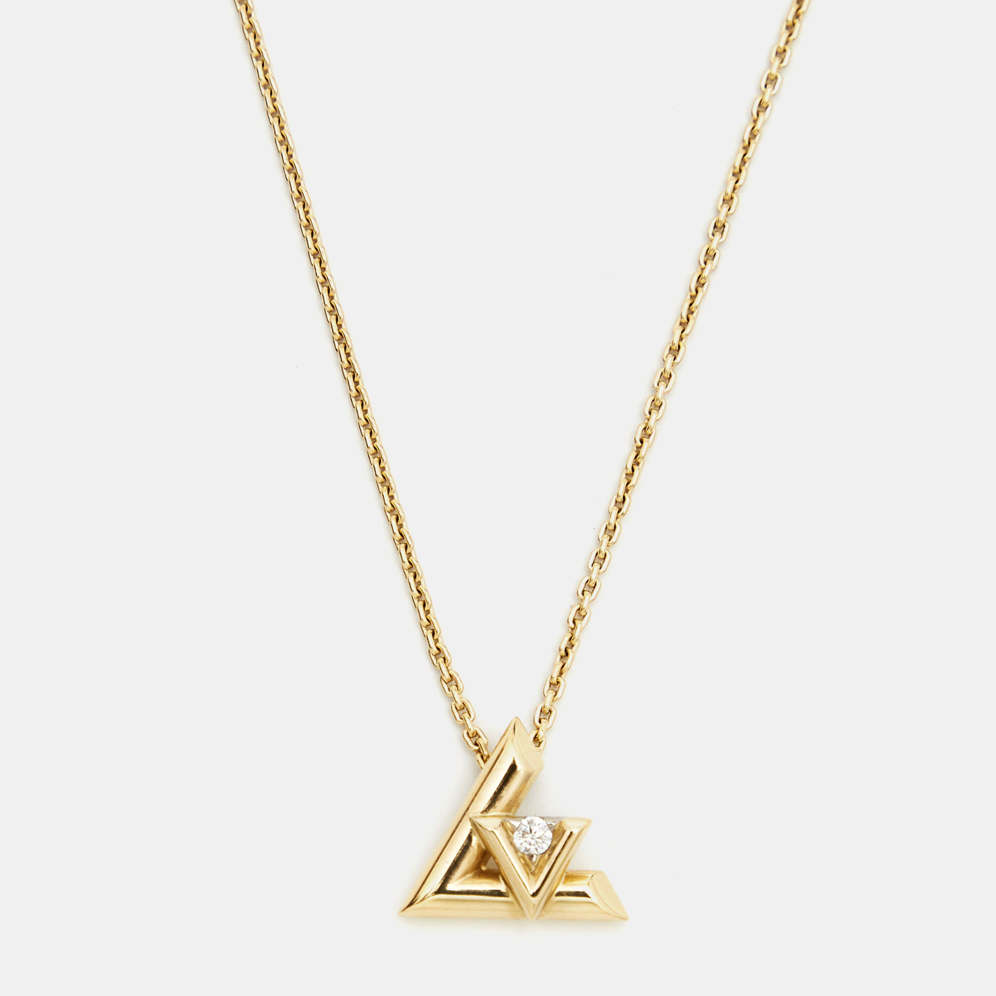 

Louis Vuitton Volt One Diamond 18k Yellow Gold Small Model Necklace