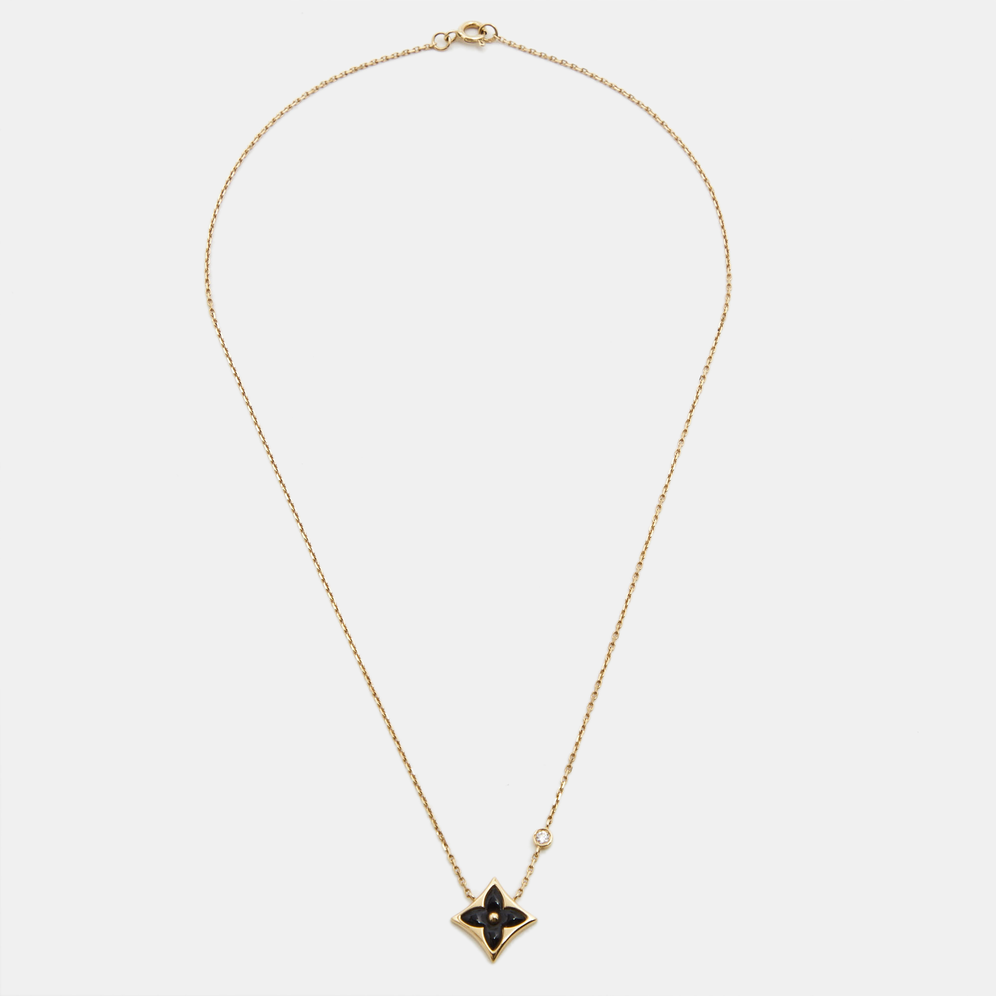 

Louis Vuitton BB Blossom Star Onyx Diamond 18k Yellow Gold Necklace