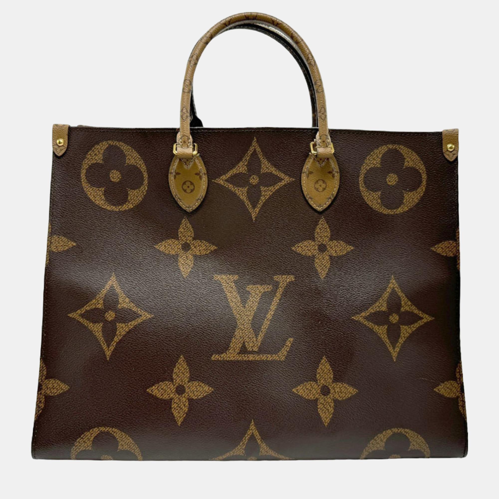 

Louis Vuitton Brown Giant Monogram Canvas Onthego GM Tote Bag