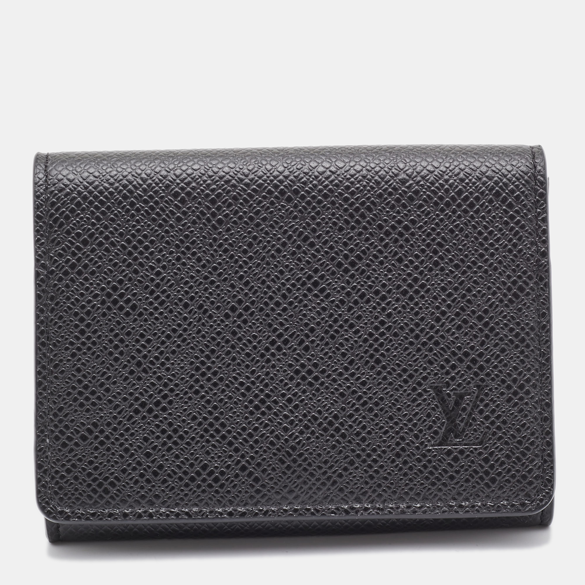 

Louis Vuitton Black Taiga Leather Business Card Holder