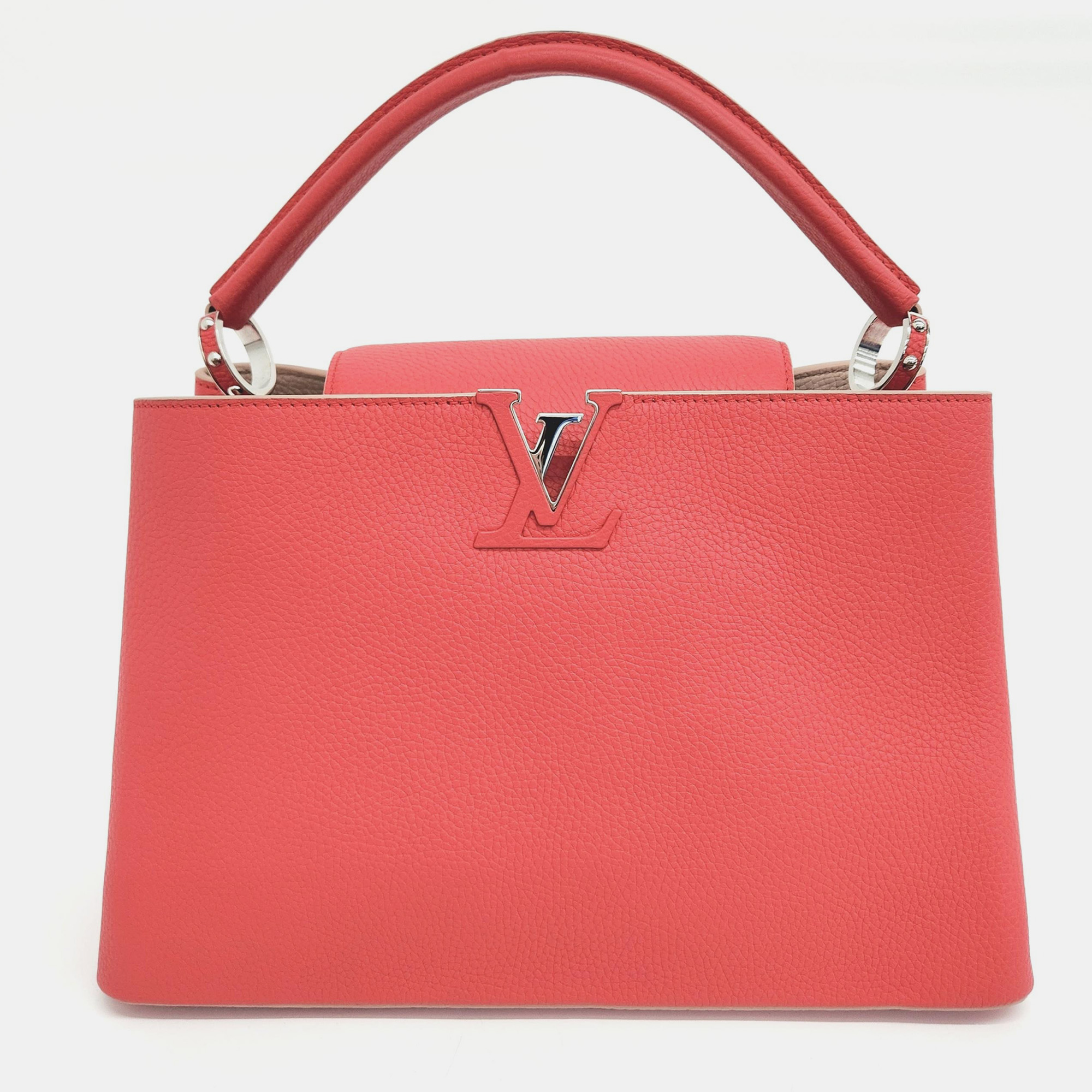 

Louis Vuitton Red Leather Capucines Handbag