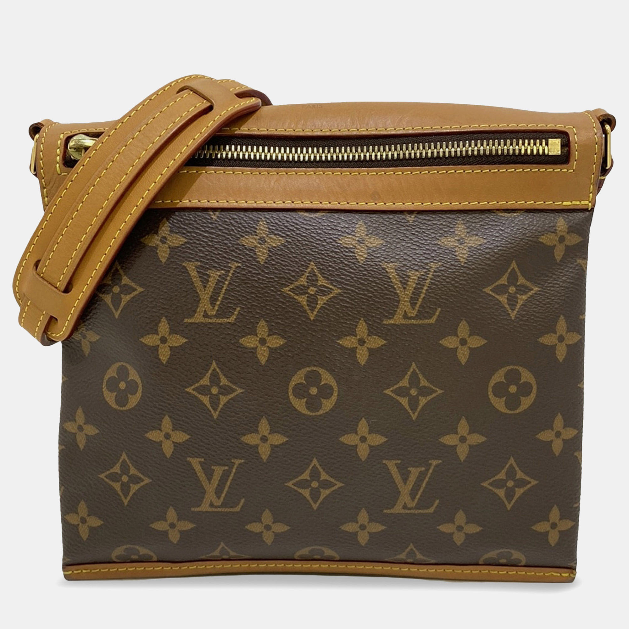 

Louis Vuitton Monogram Saumur Messenger PM, Brown