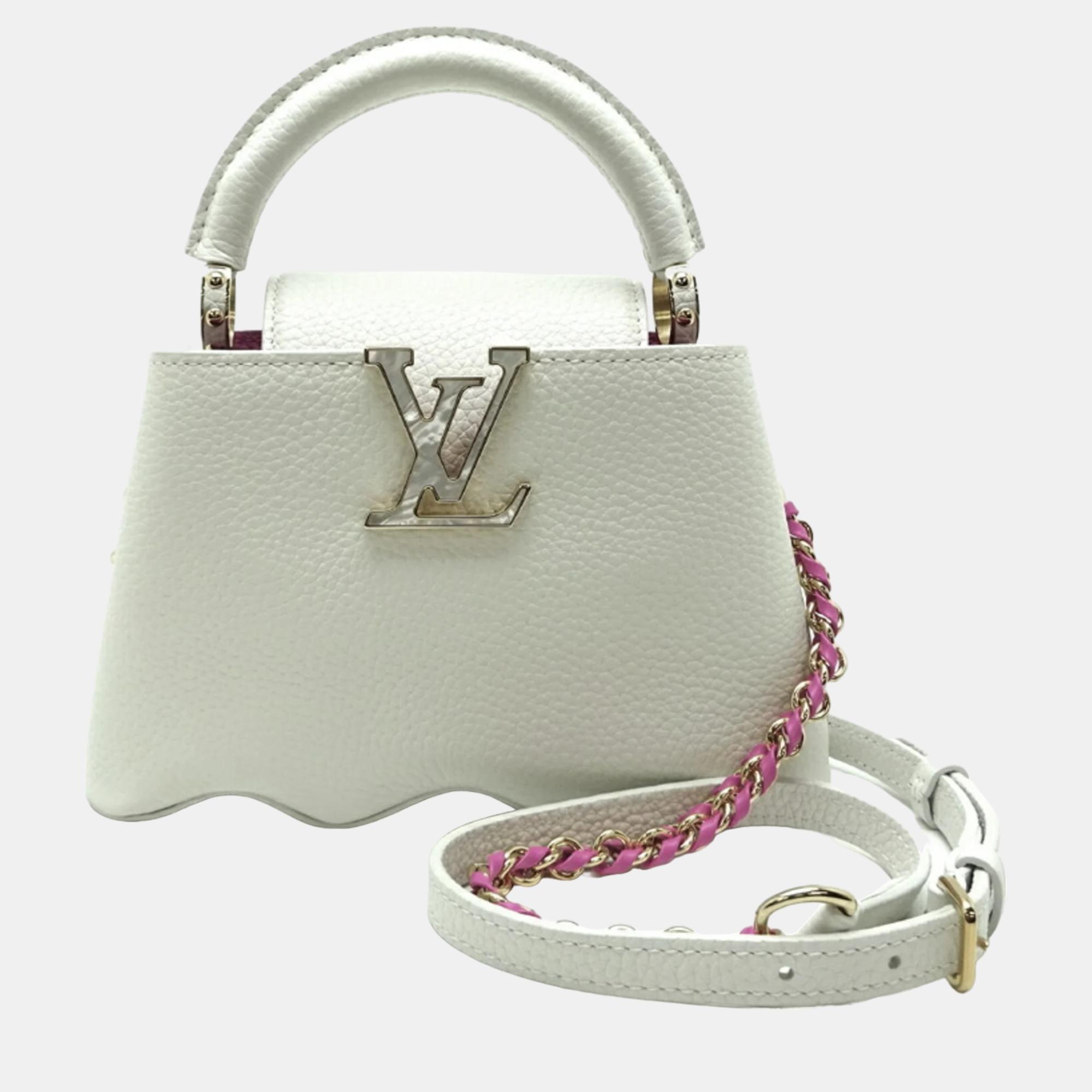 

Louis Vuitton White Leather Mini Capucines Capushell Top Handle Bag